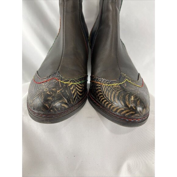 Multicolor Ankle Boots with Intricate Patterns - Picture 9 of 16